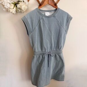 SUNDAYS // apollo dress light wash denim athleisure dress size extra small fb1